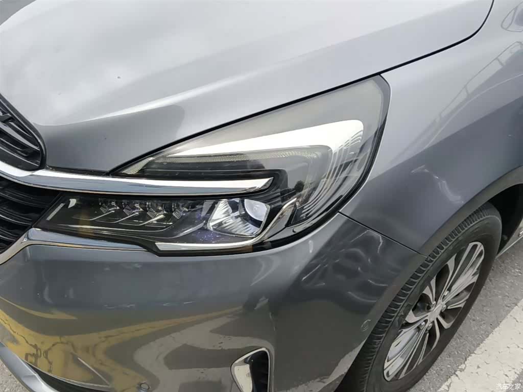 Buick GL8, 2020 24