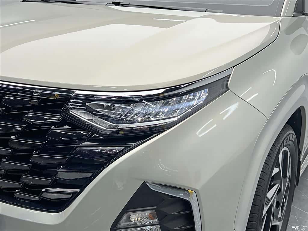 Hyundai Custo, 2022 9