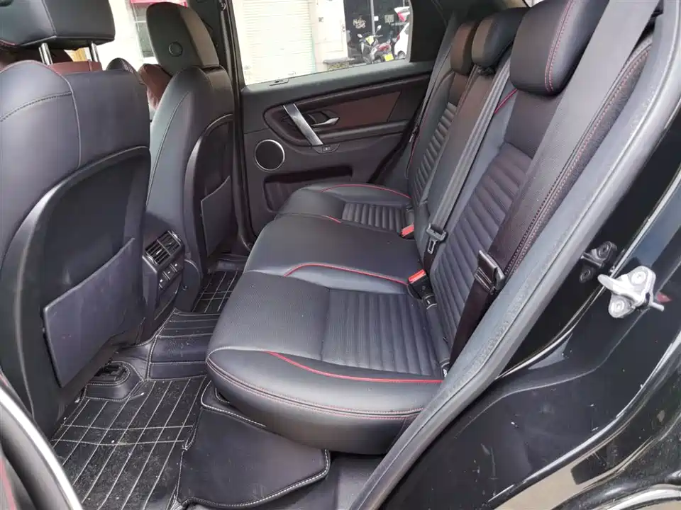 Land Rover Discover sports