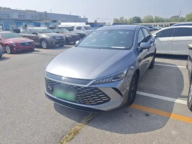 BYD Qin PLUS 2025 — купить из Китая под заказ