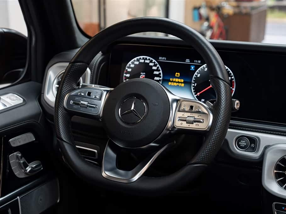Mercedes-Benz G-class