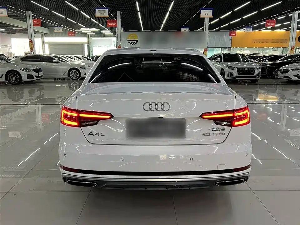 Audi A4L