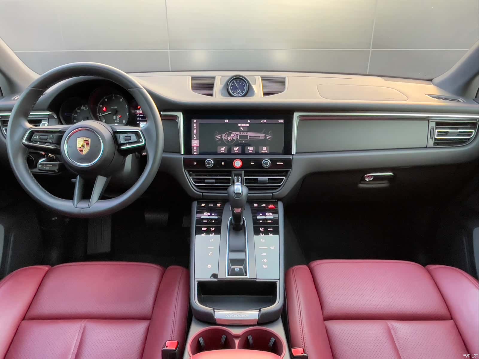 Porsche Macan, 2023 7