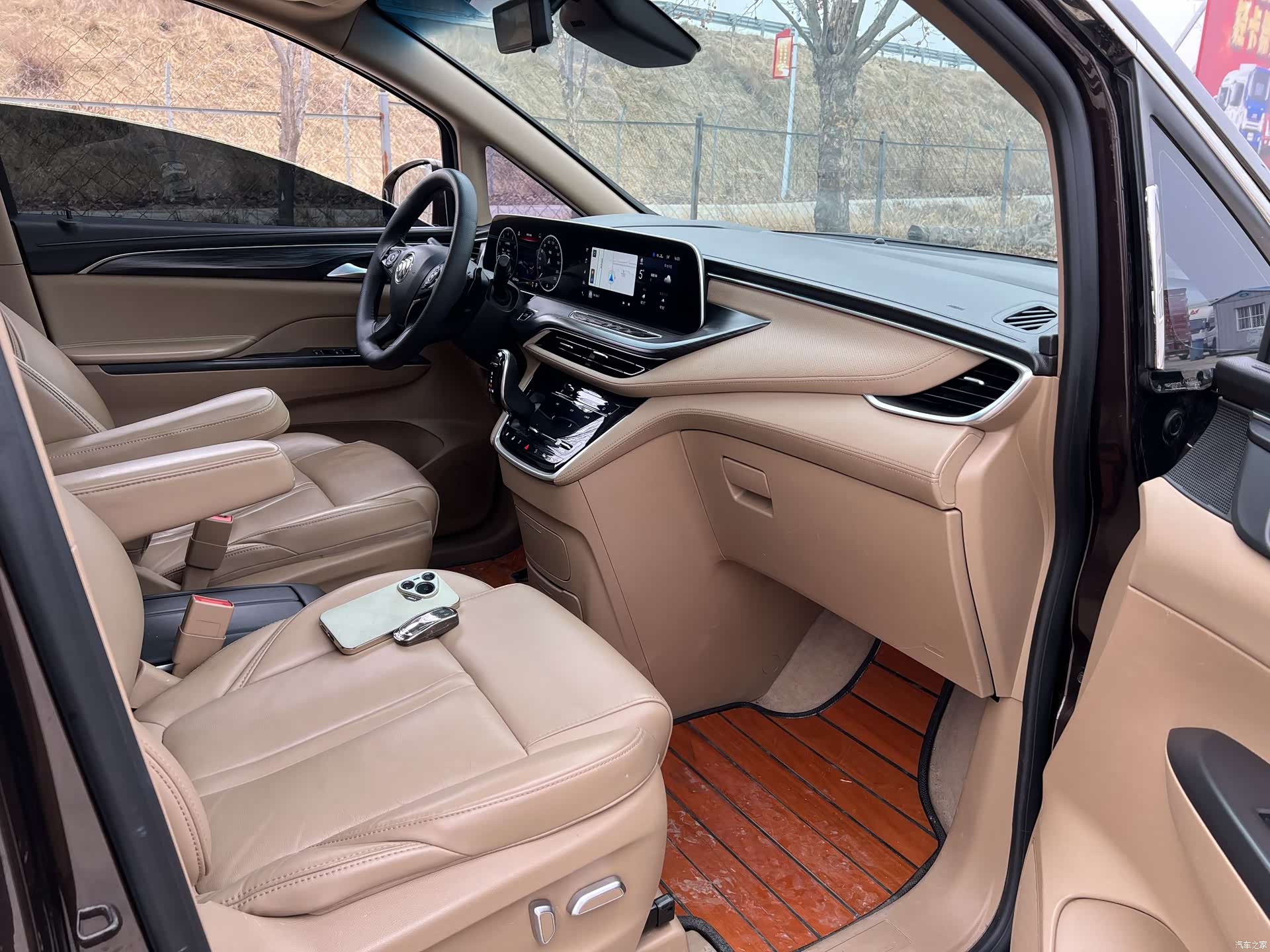Buick GL8, 2021 6