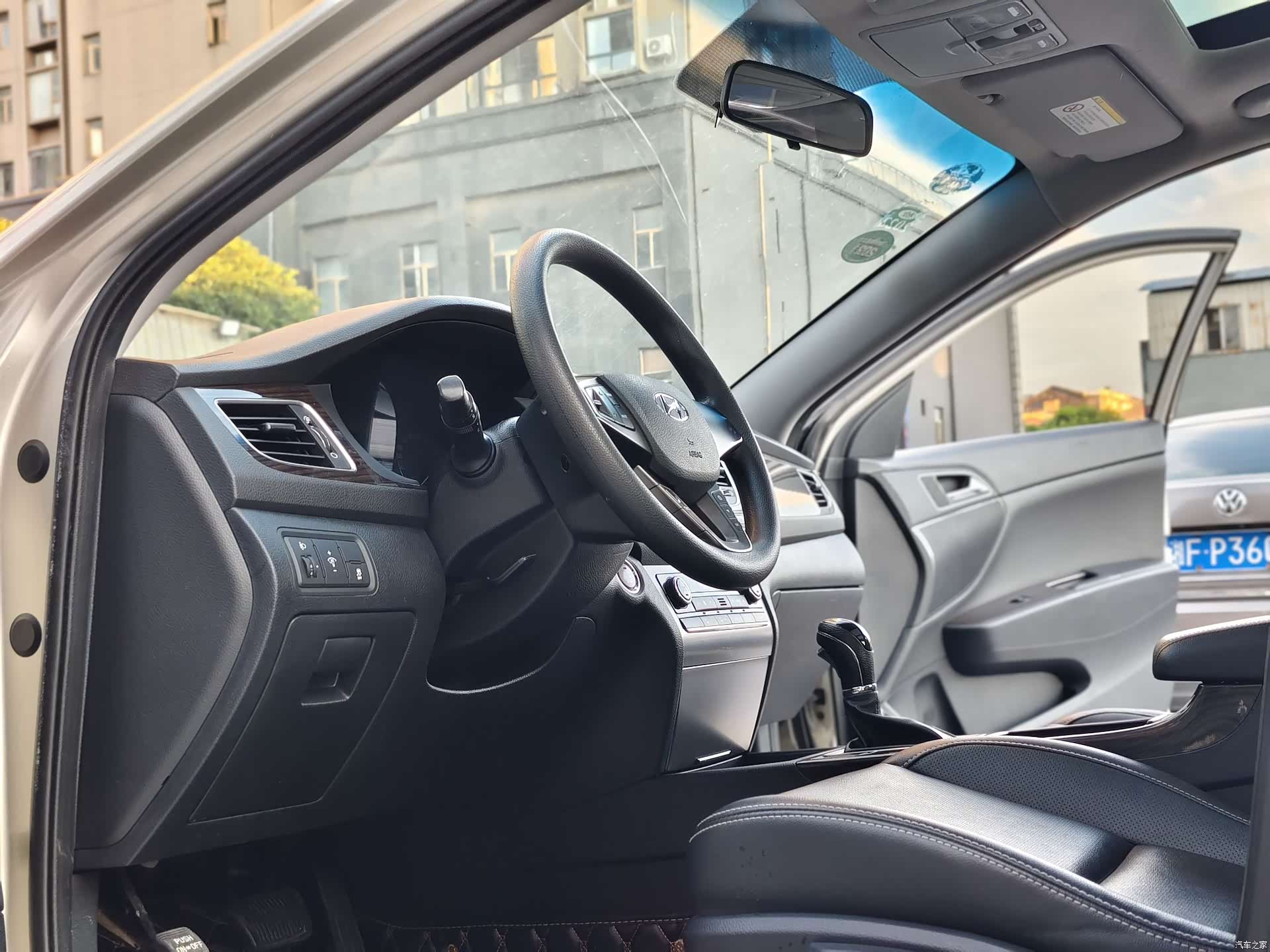 Hyundai GLS, 2017 9