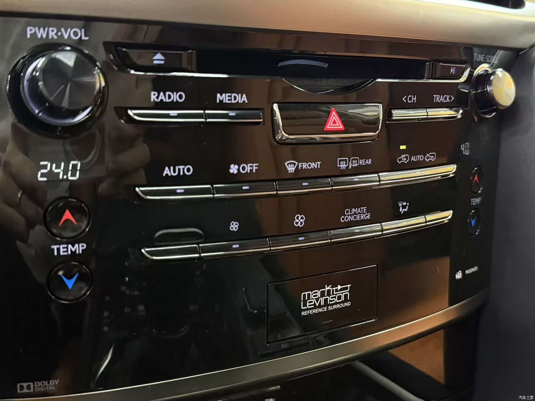 Lexus LX, 2016 22