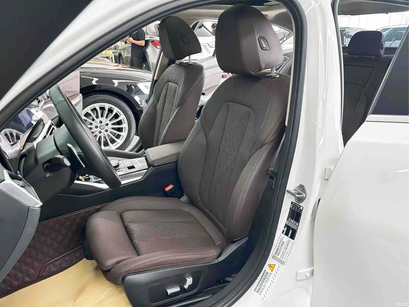 BMW 3 Series, 2023 14
