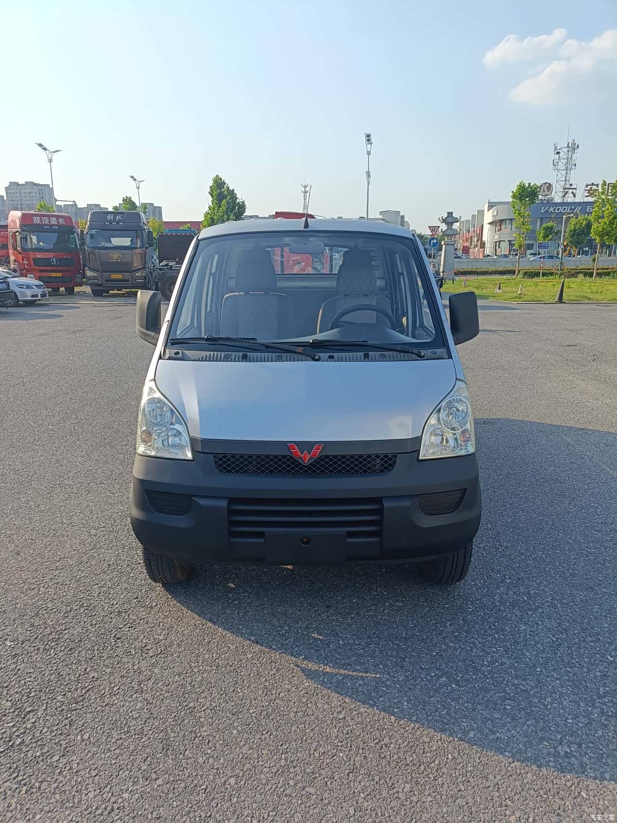 Wuling 1.2LLAQ, 2013 2