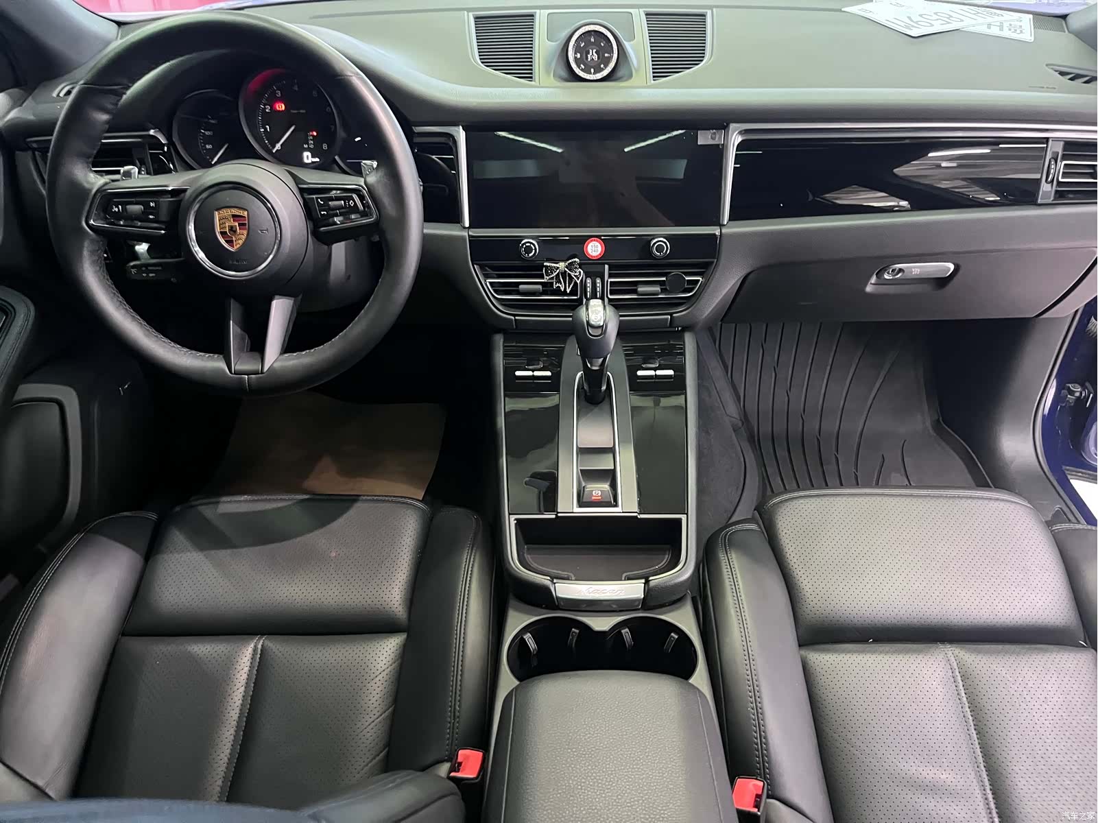 Porsche Macan, 2022 6