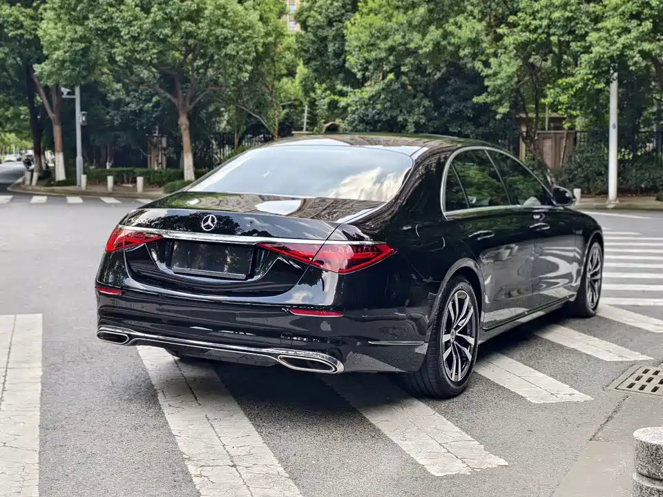 Mercedes-Benz S-class Mercedes-Benz S-class