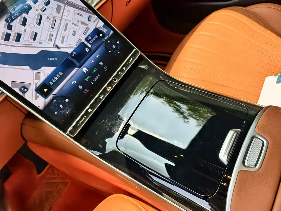 Mercedes-Benz S-class Mercedes-Benz S-class