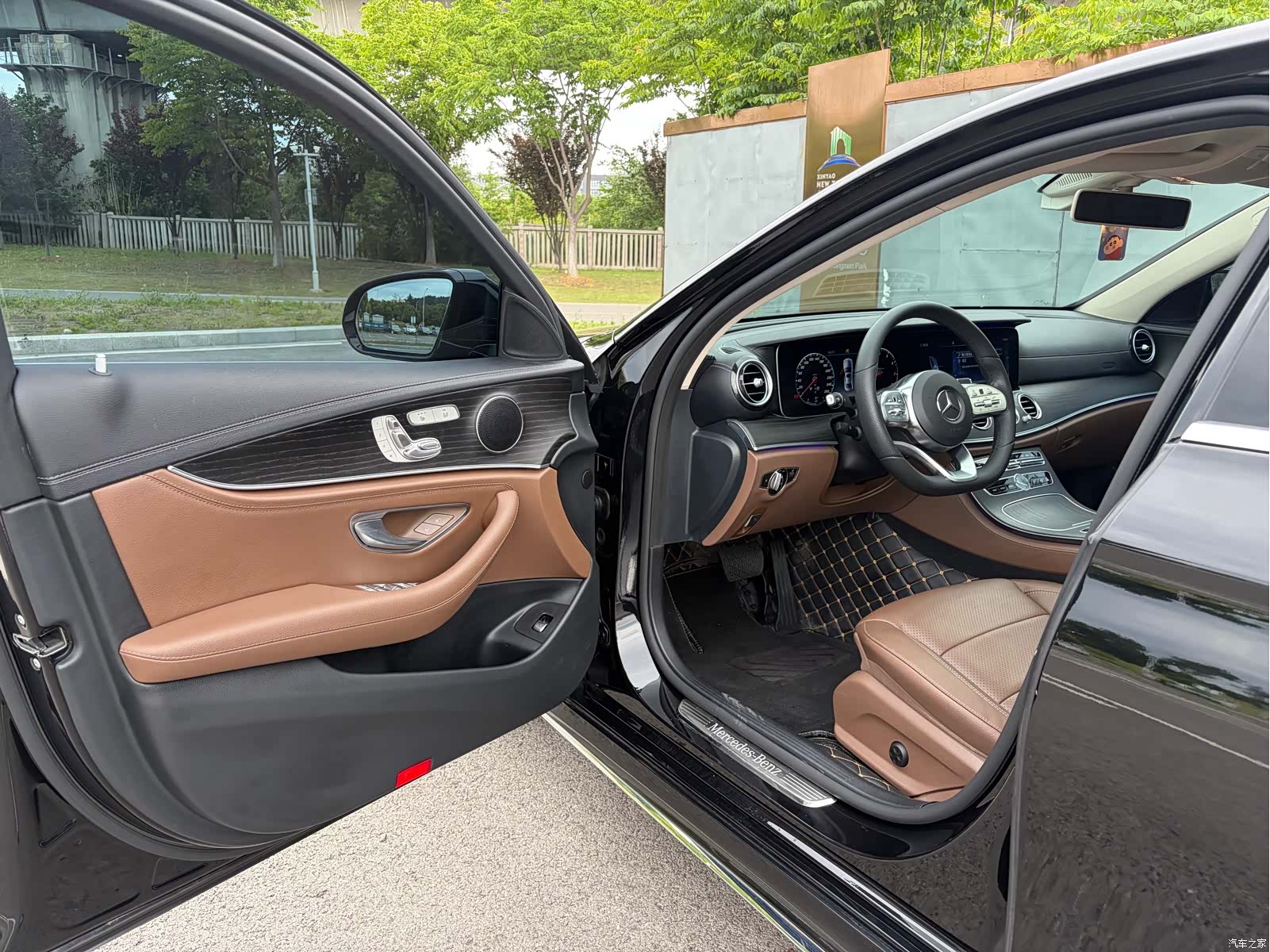 Mercedes-Benz E-Class, 2020 10