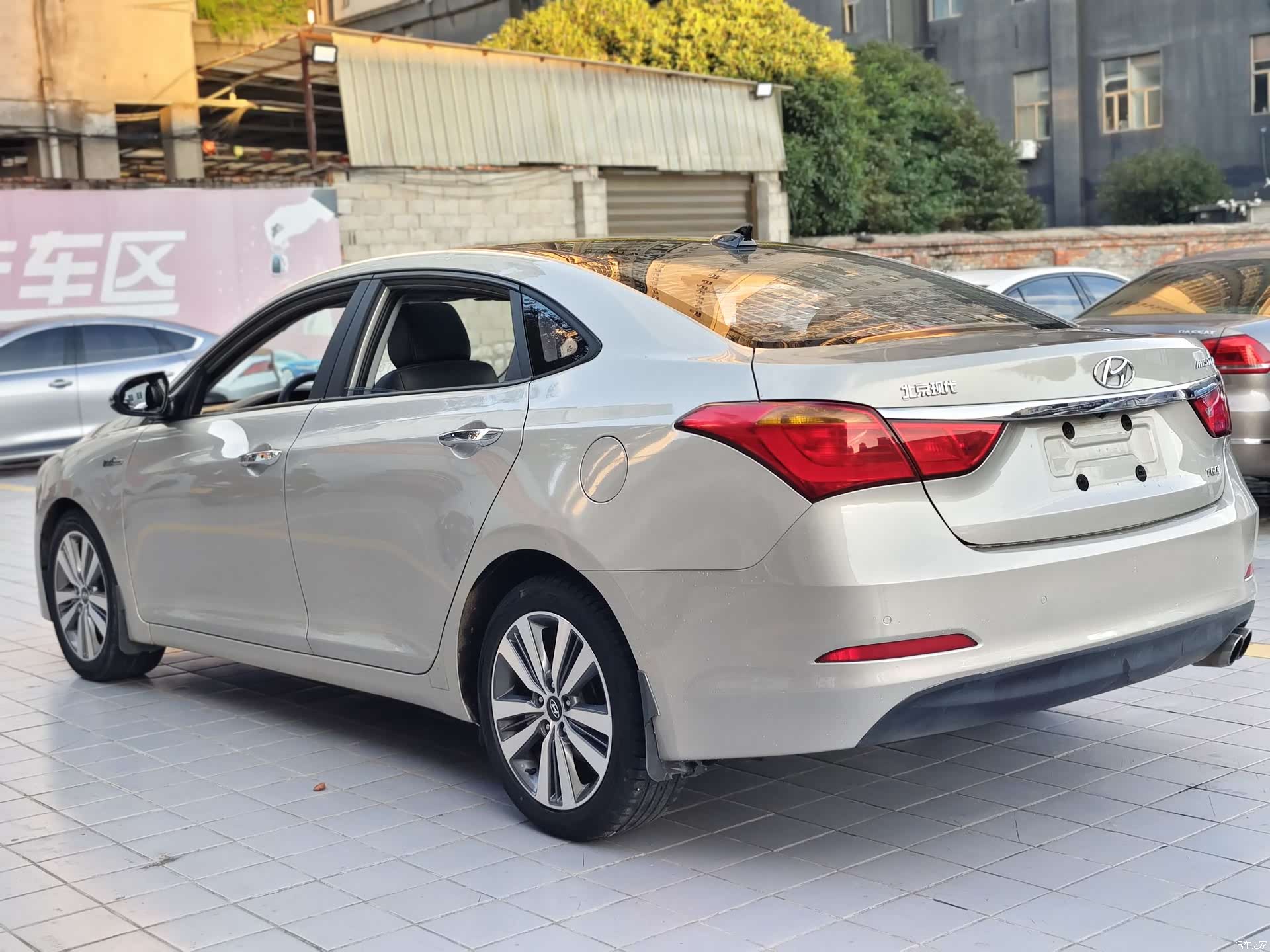 Hyundai GLS, 2017 22