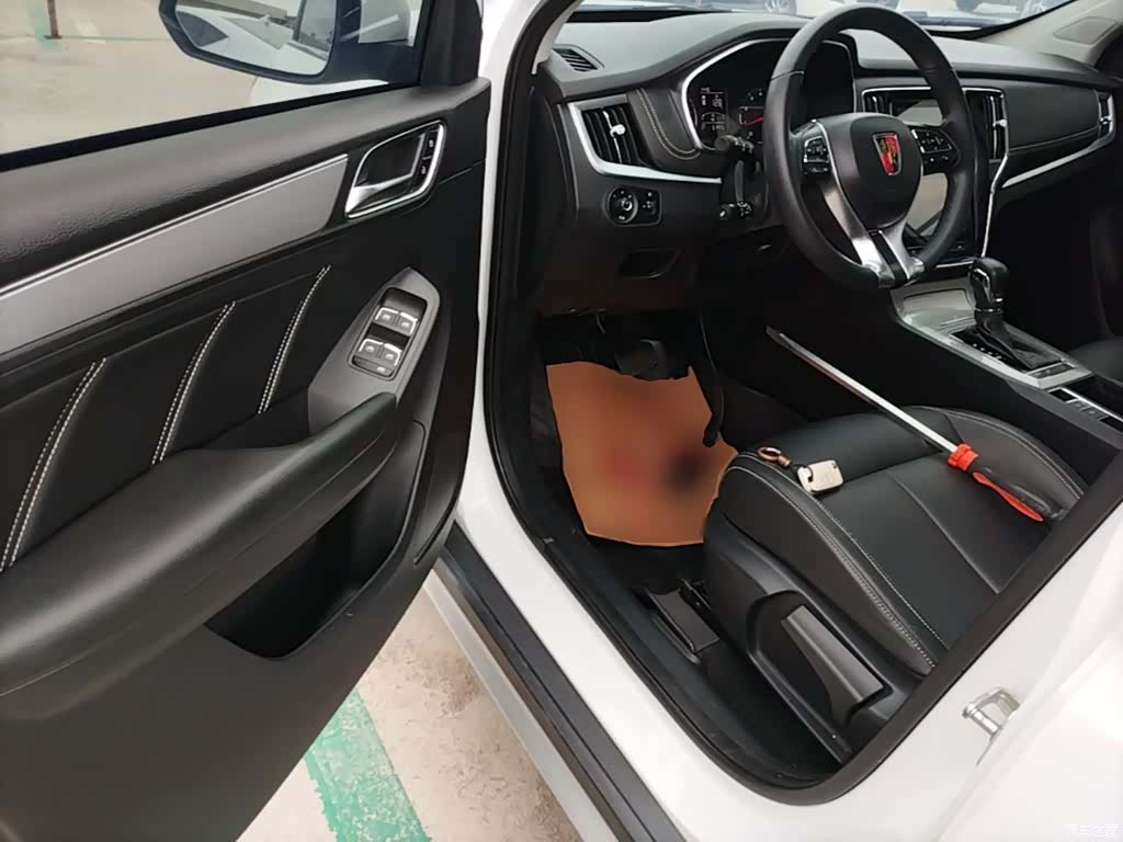 Roewe RX5, 2020 16
