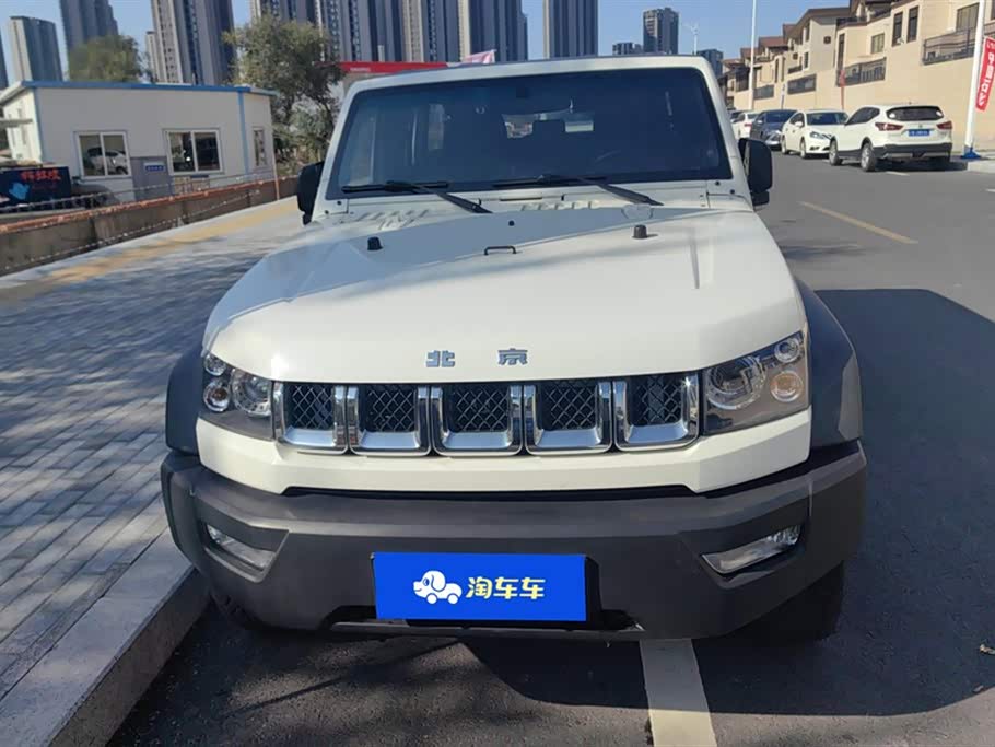 Beijing BJ40
