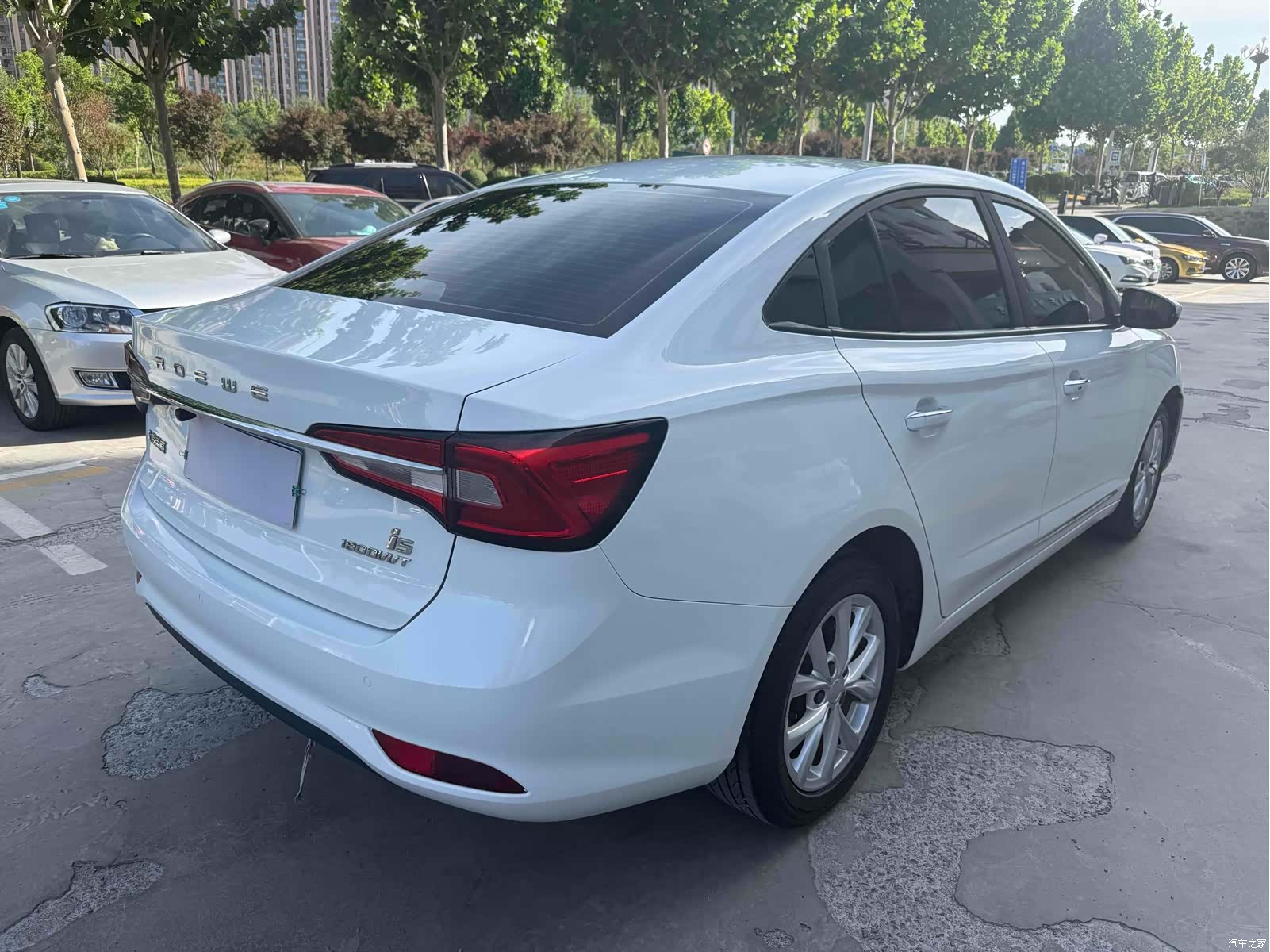 Roewe i5, 2021 7