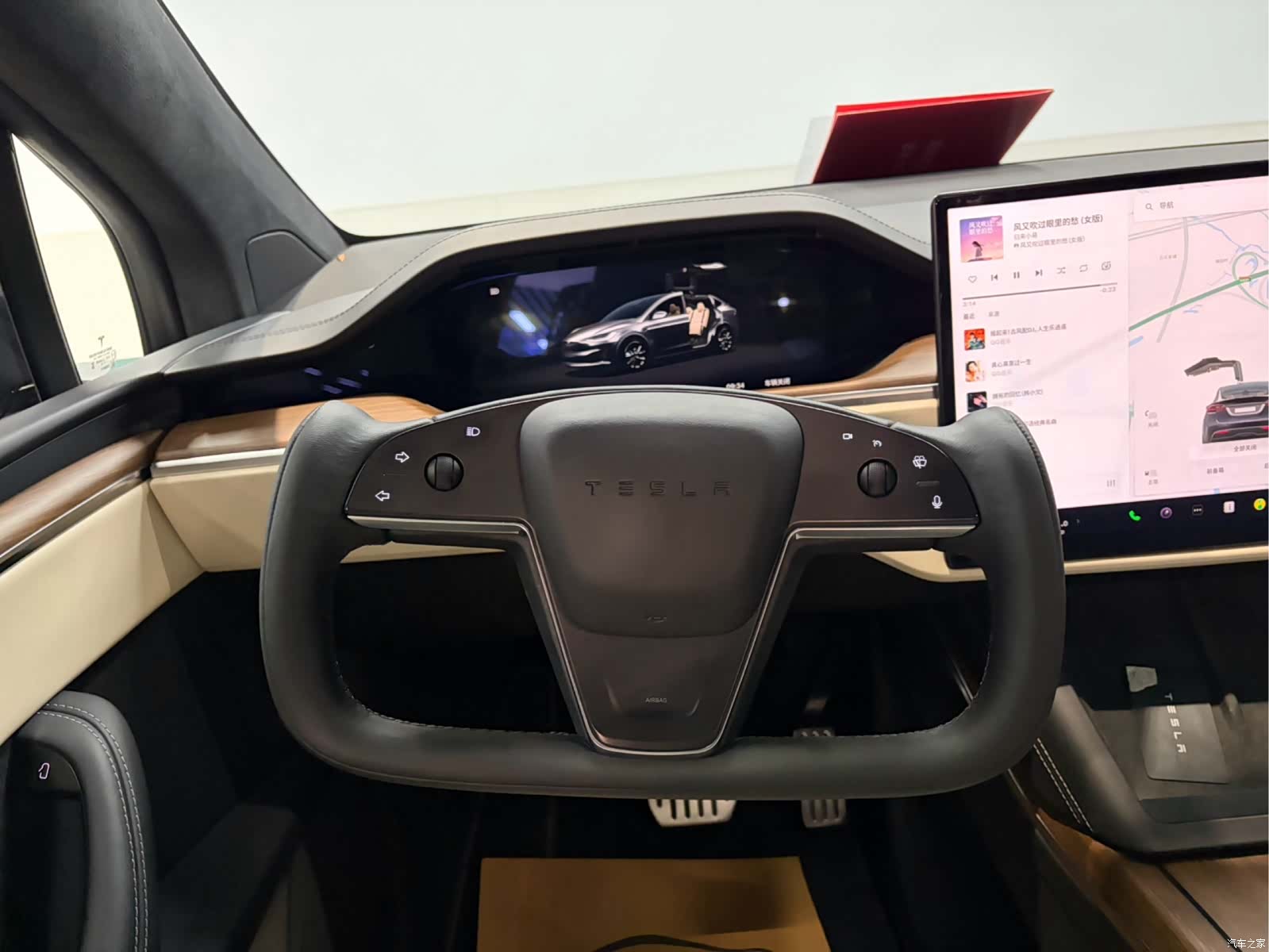 Tesla Model X, 2023 16