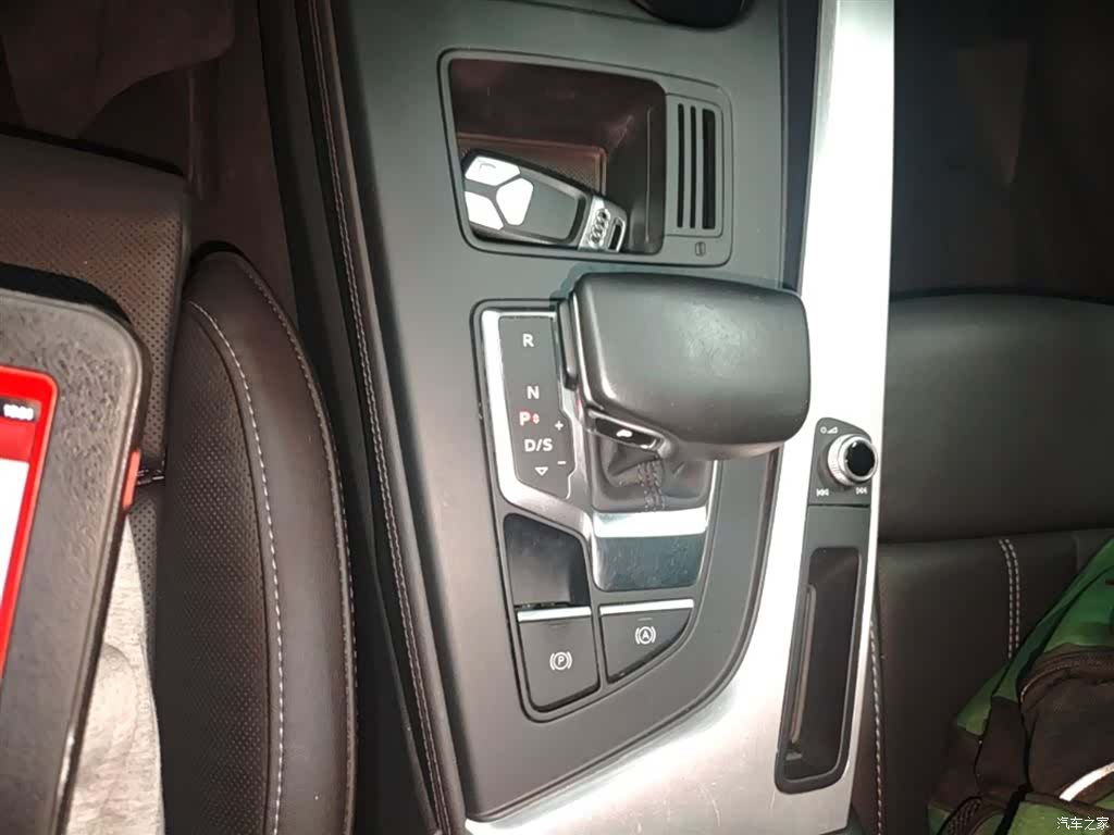 Audi A4L, 2023 14