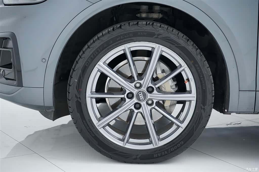 Audi Q5L, 2022 33