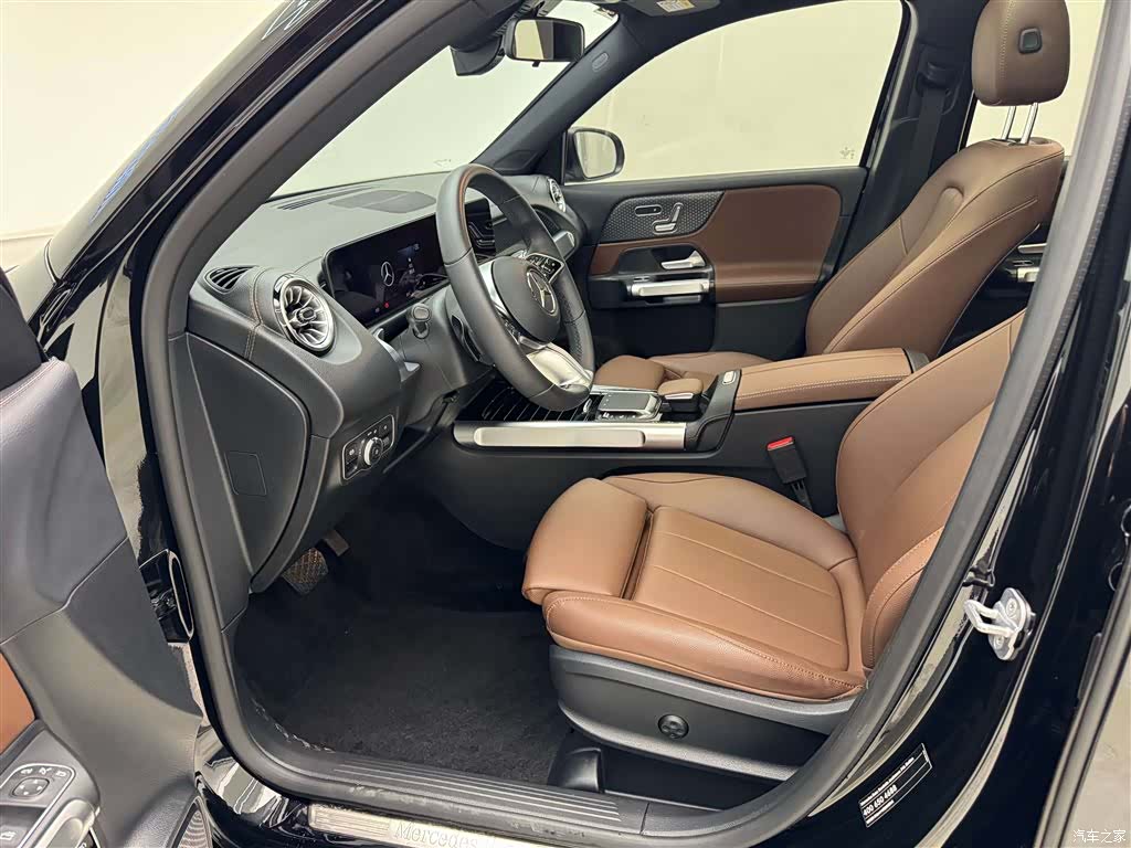 Mercedes-Benz GLB, 2023 8