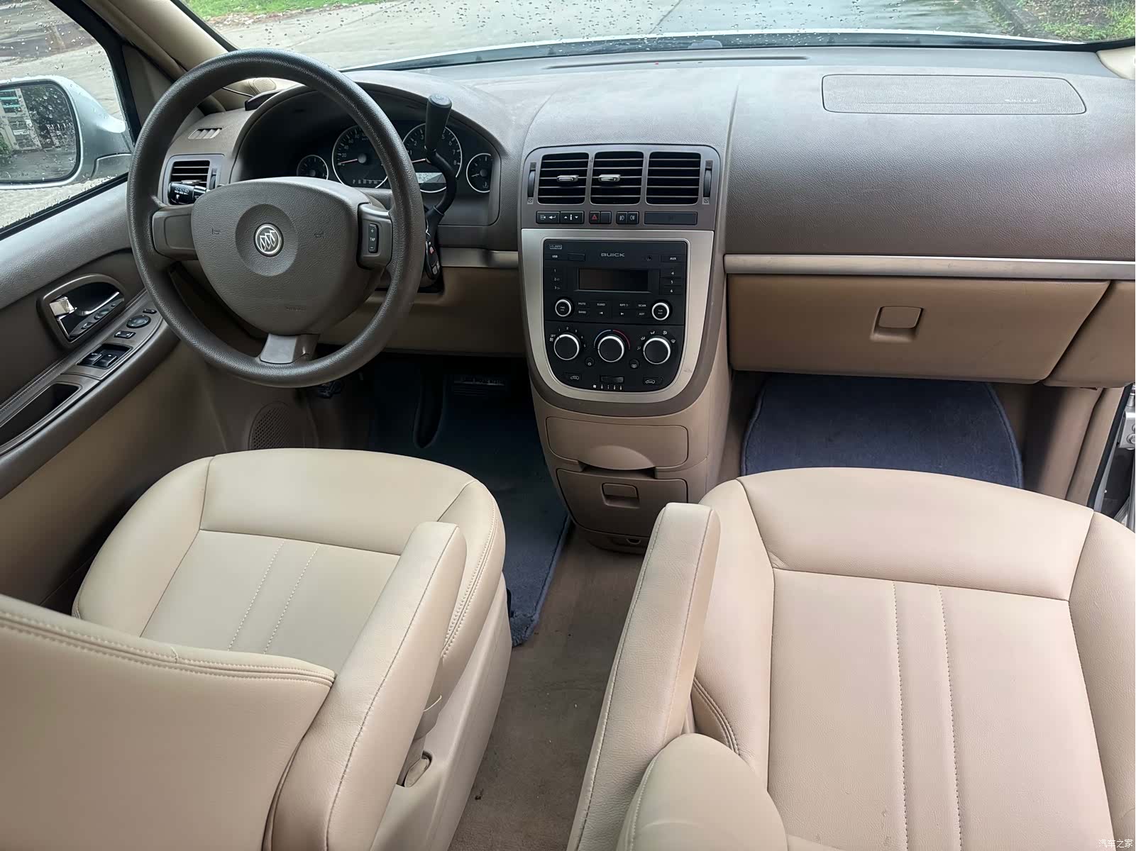 Buick GL8, 2015 8
