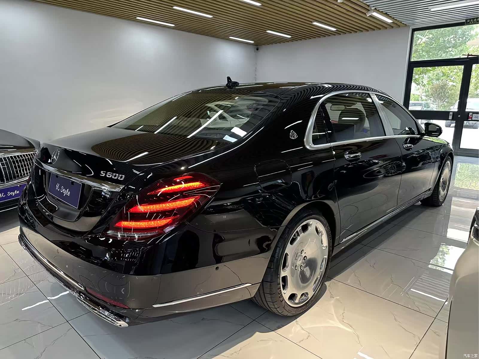 Maybach S-Class, 2015 4