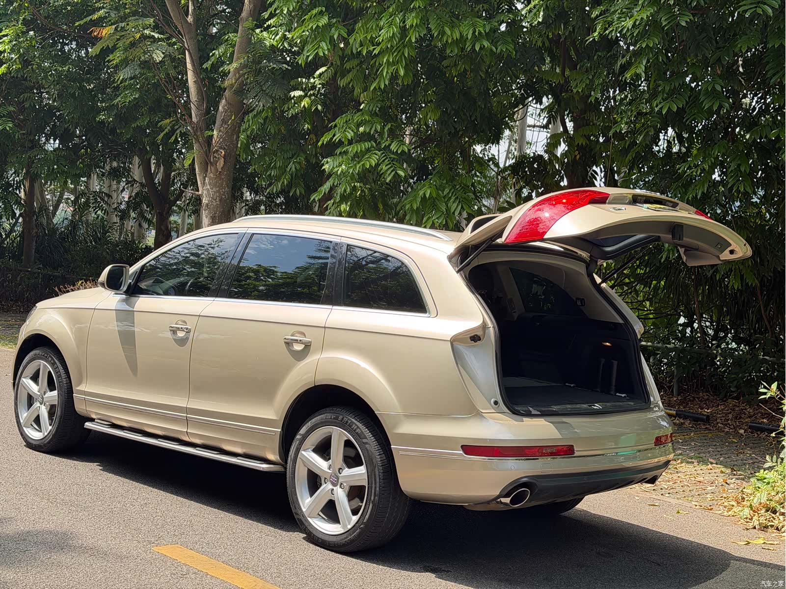 Audi Q7, 2012 8