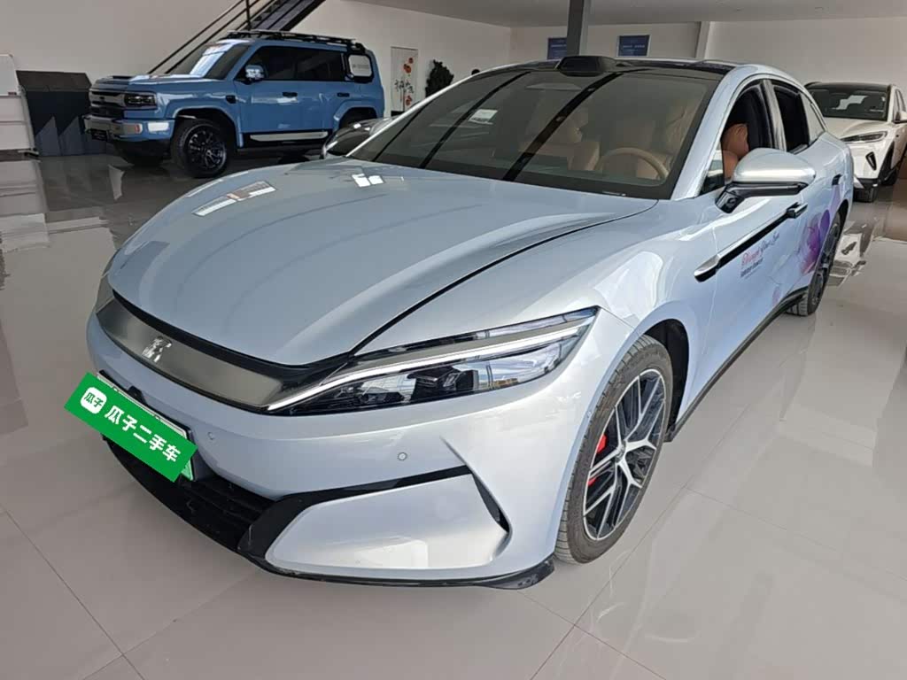BYD Han L