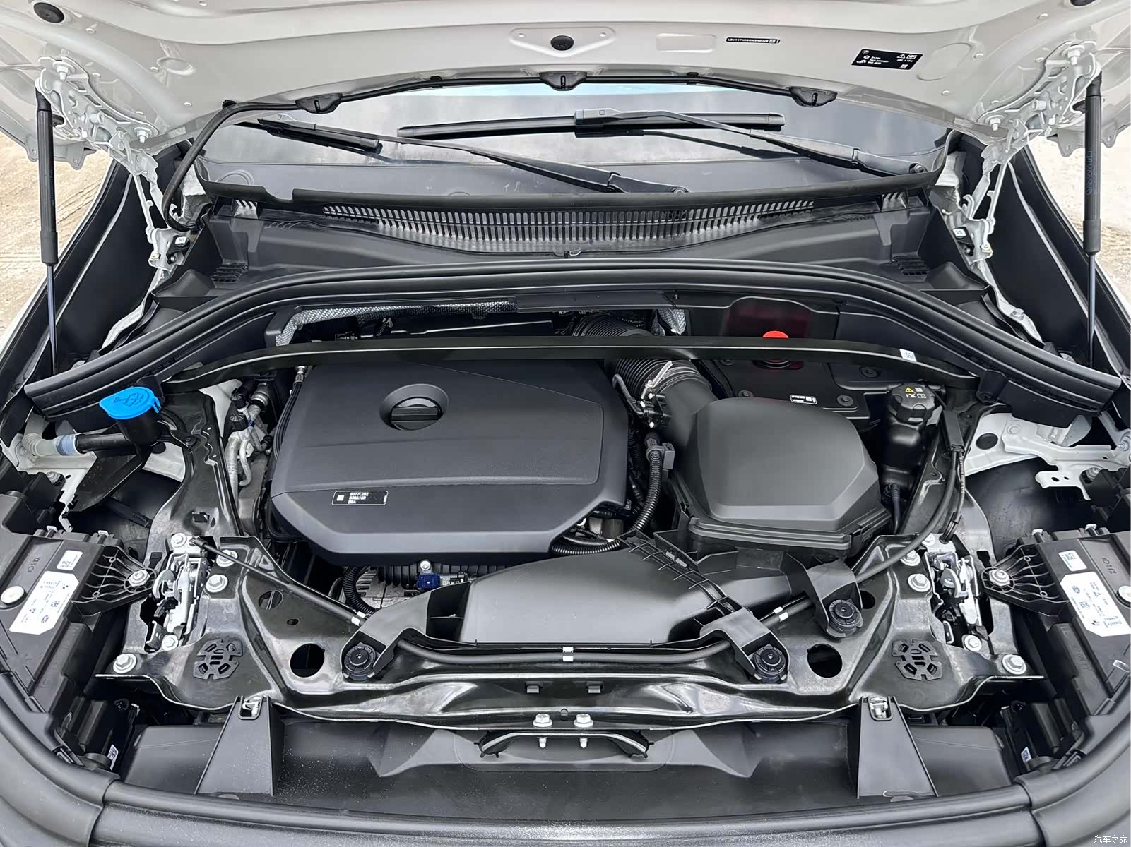 BMW X1, 2024 12