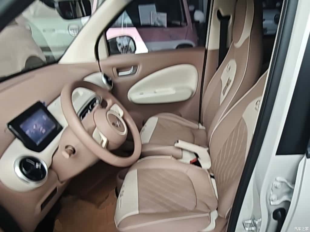 Wuling MINIEV, 2025 15