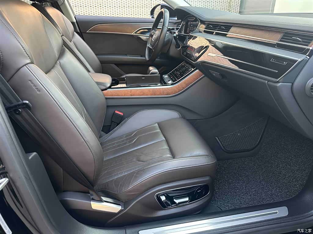 Audi A8L, 2018 10