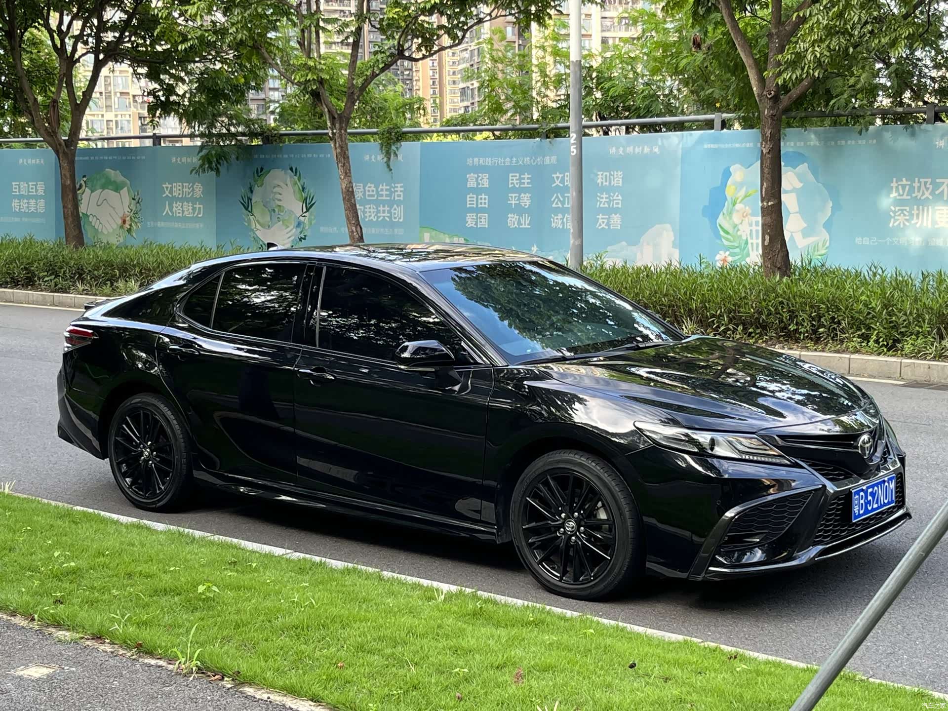 Toyota Camry, 2023 3