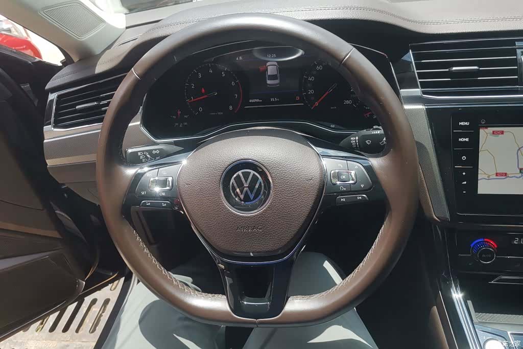 Volkswagen Phideon, 2022 15