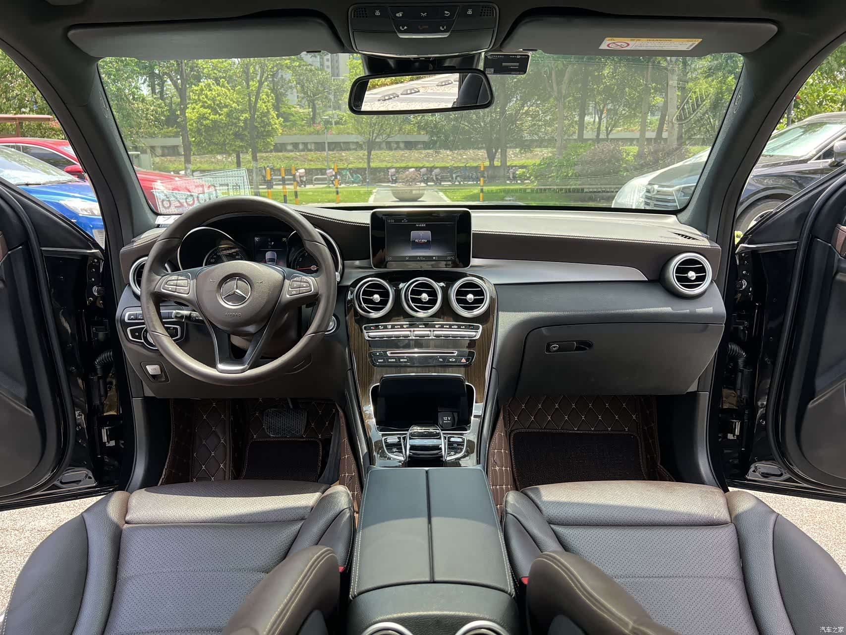 Mercedes-Benz GLC, 2019 9