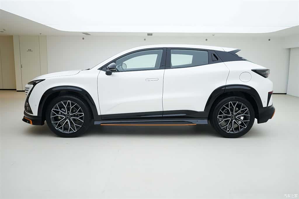 Changan UNI-T, 2023 3