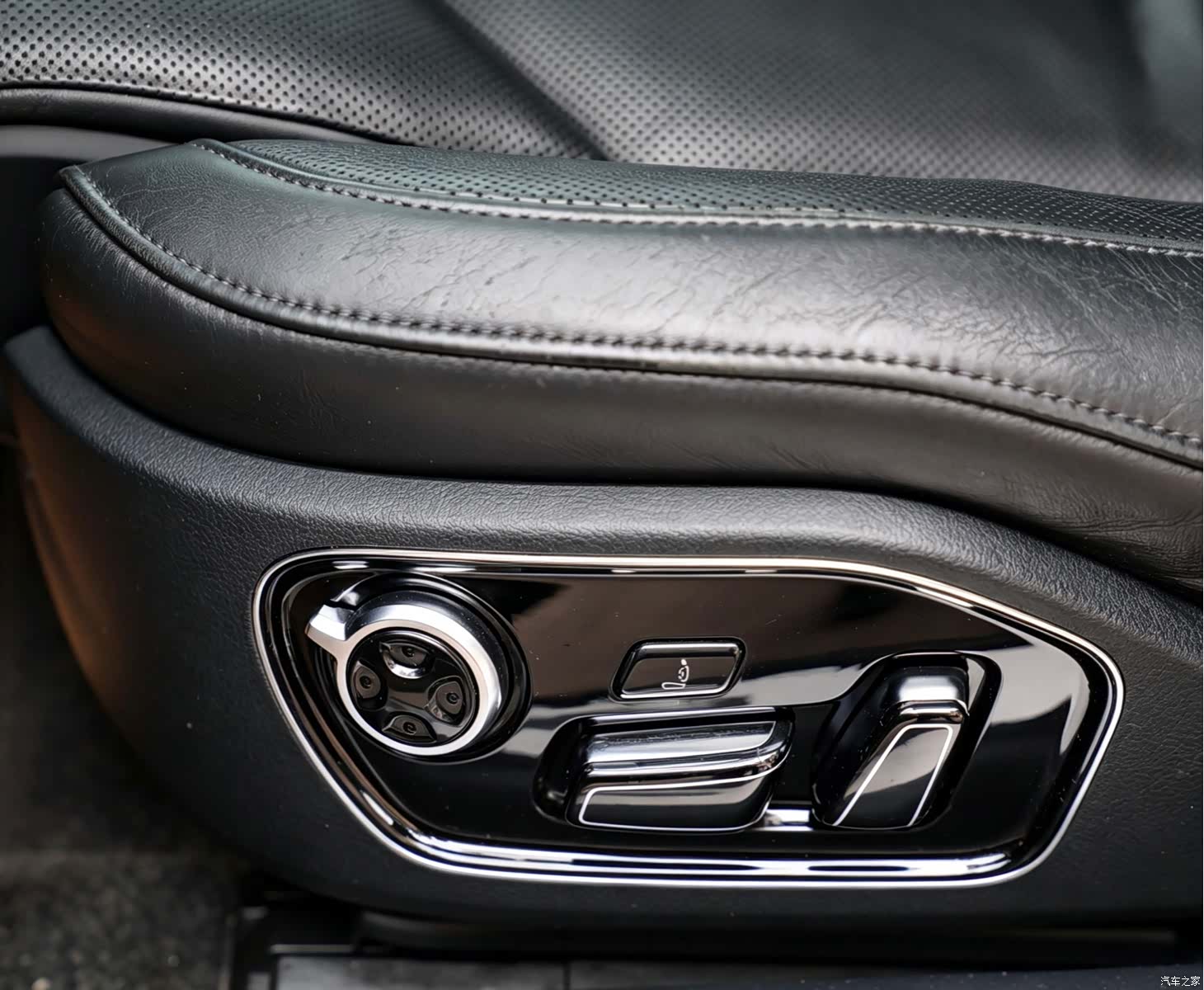 Audi A8L, 2012 11