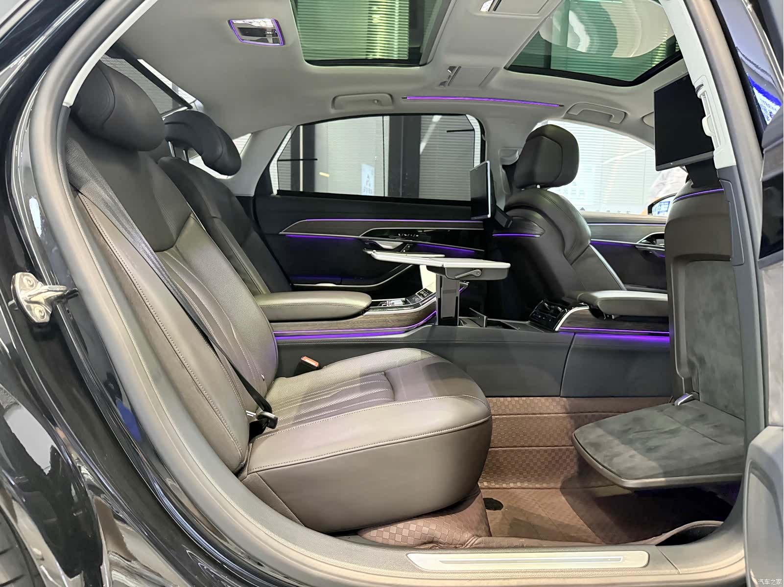 Audi A8L, 2019 10