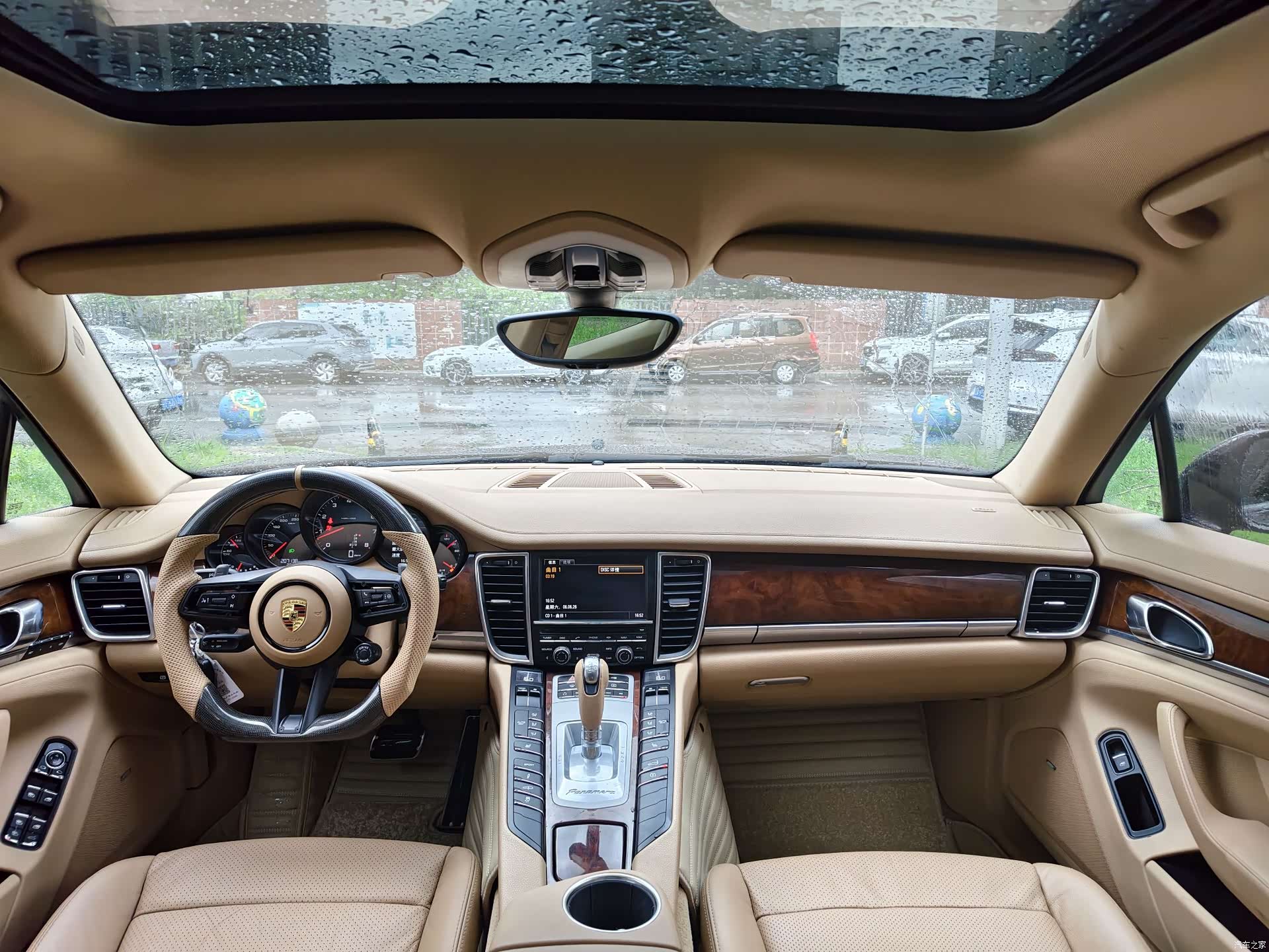 Porsche Panamera, 2011 6