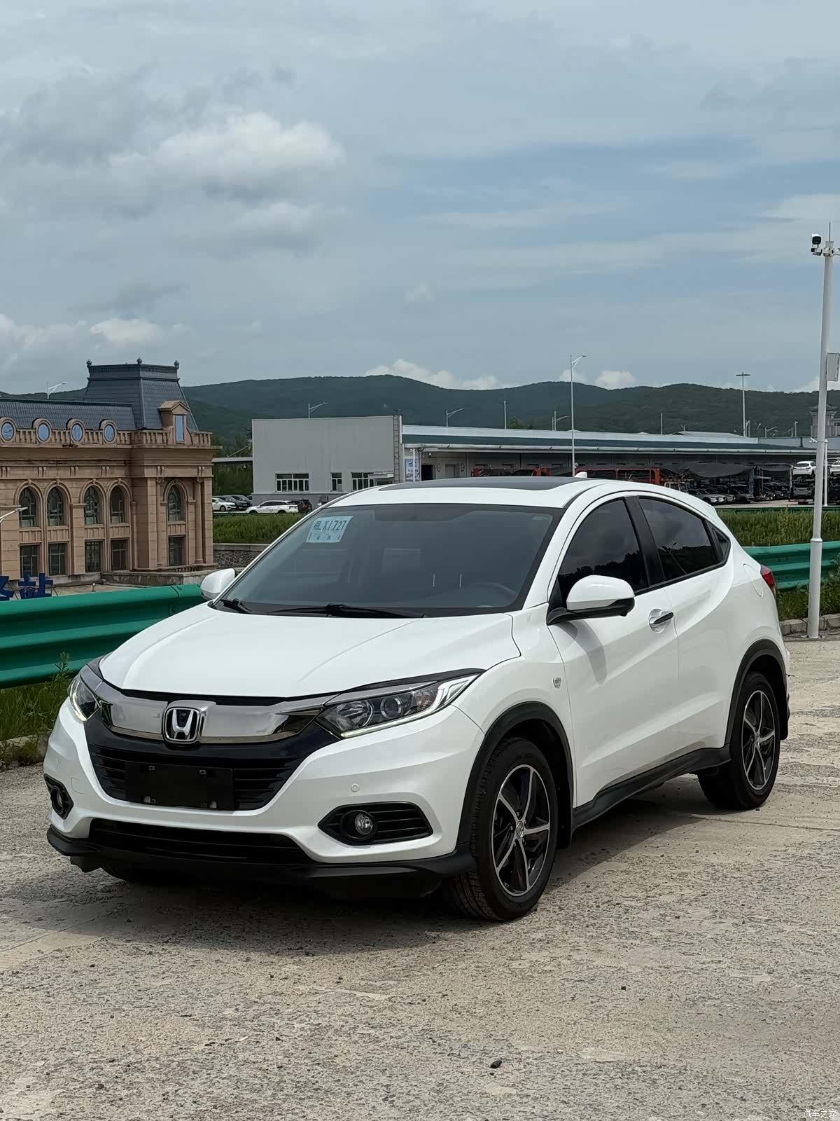 Honda Vezel, 2022 3