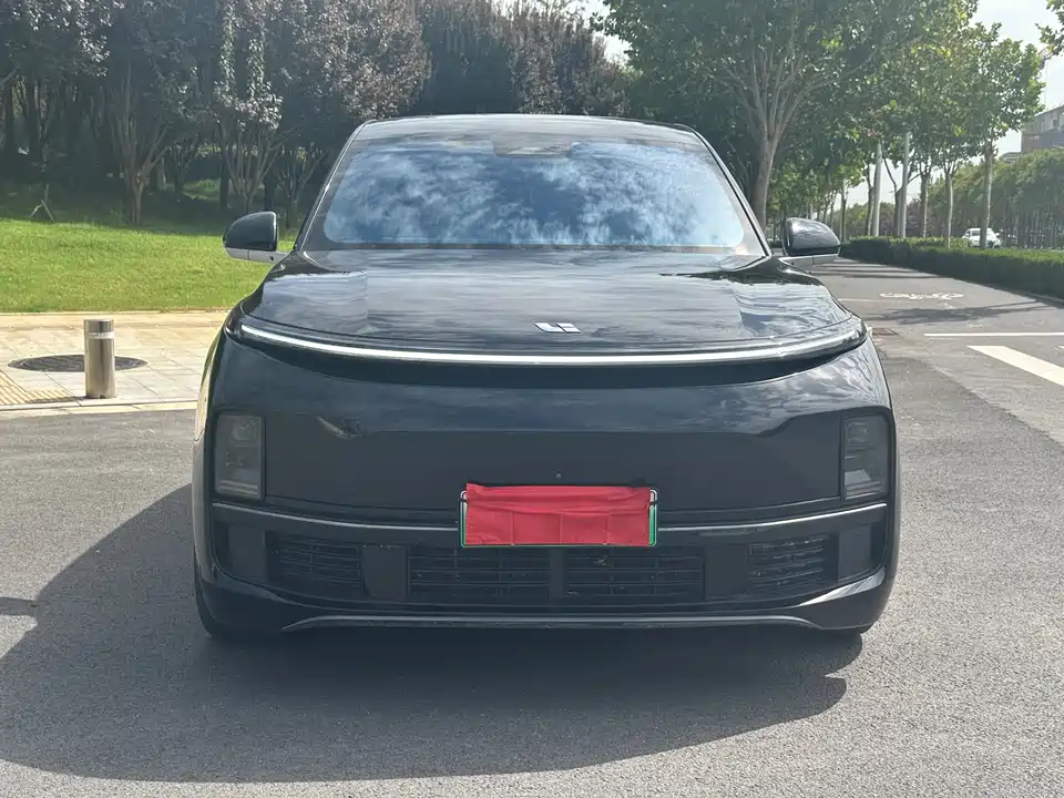Li Auto Ideal L8