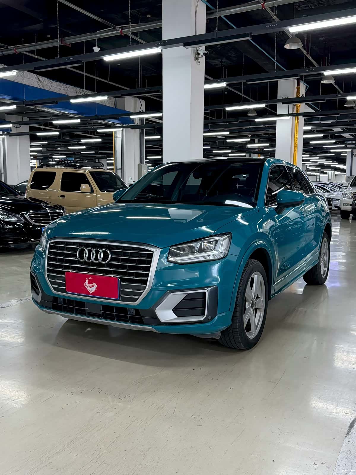 Audi Q2L