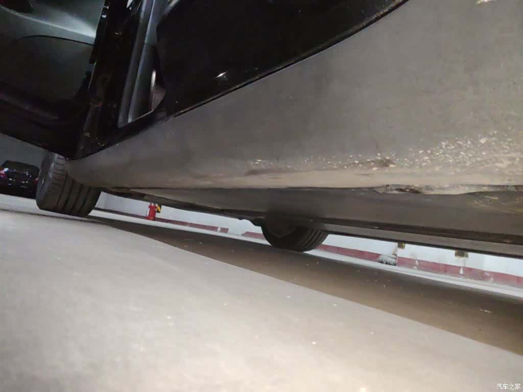 Tesla Model Y, 2023 22