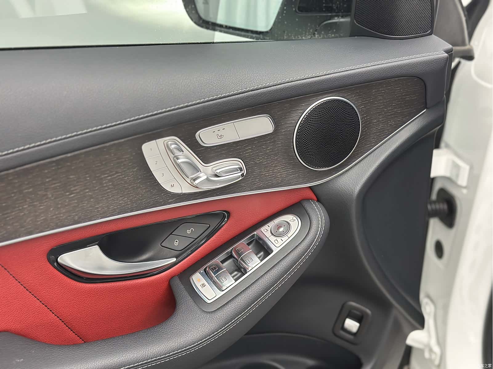 Mercedes-Benz GLC, 2020 19