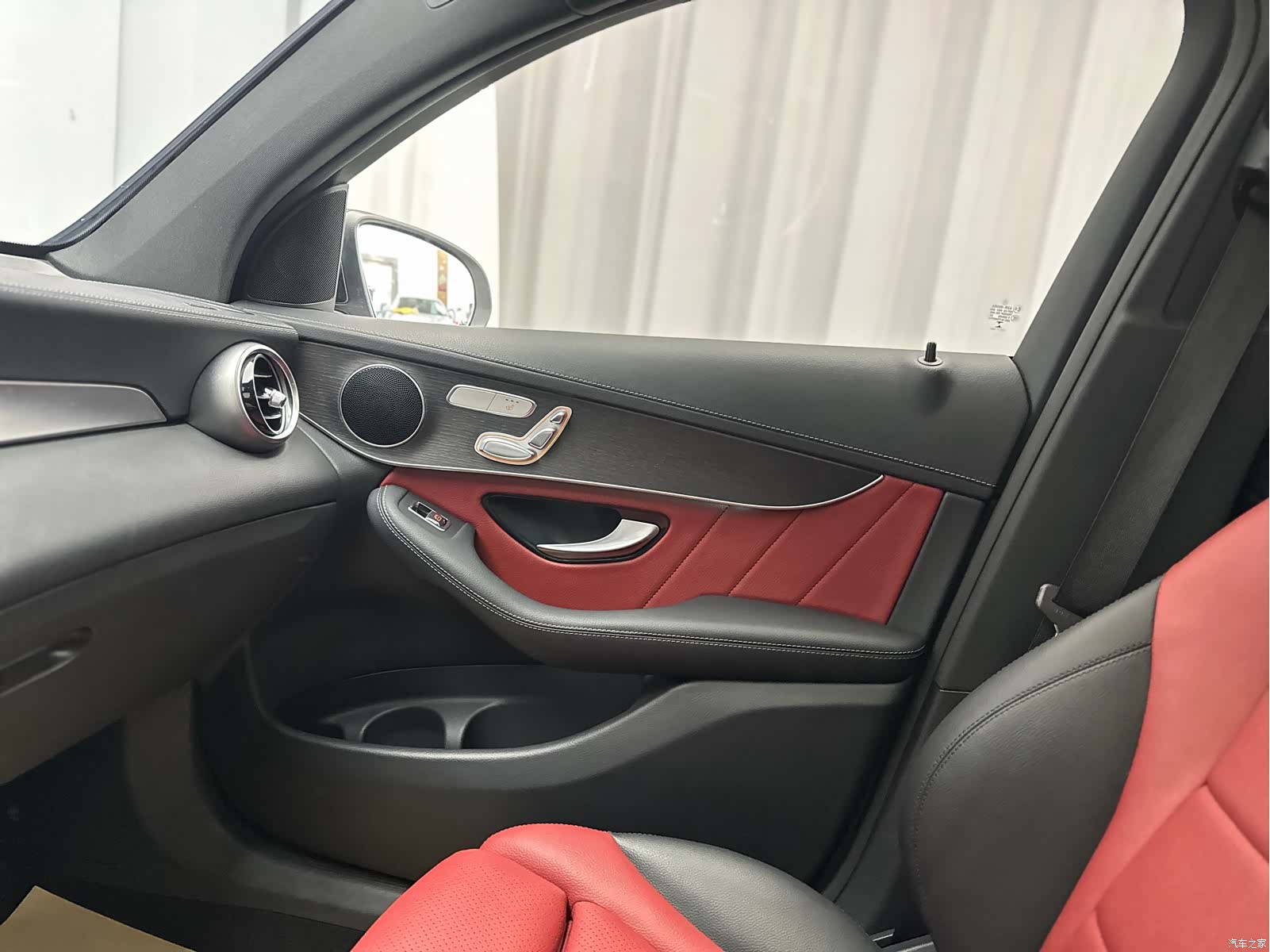 Mercedes-Benz GLC, 2020 27