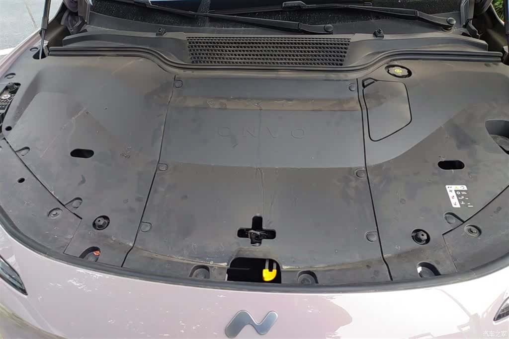 NIO L60, 2025 10