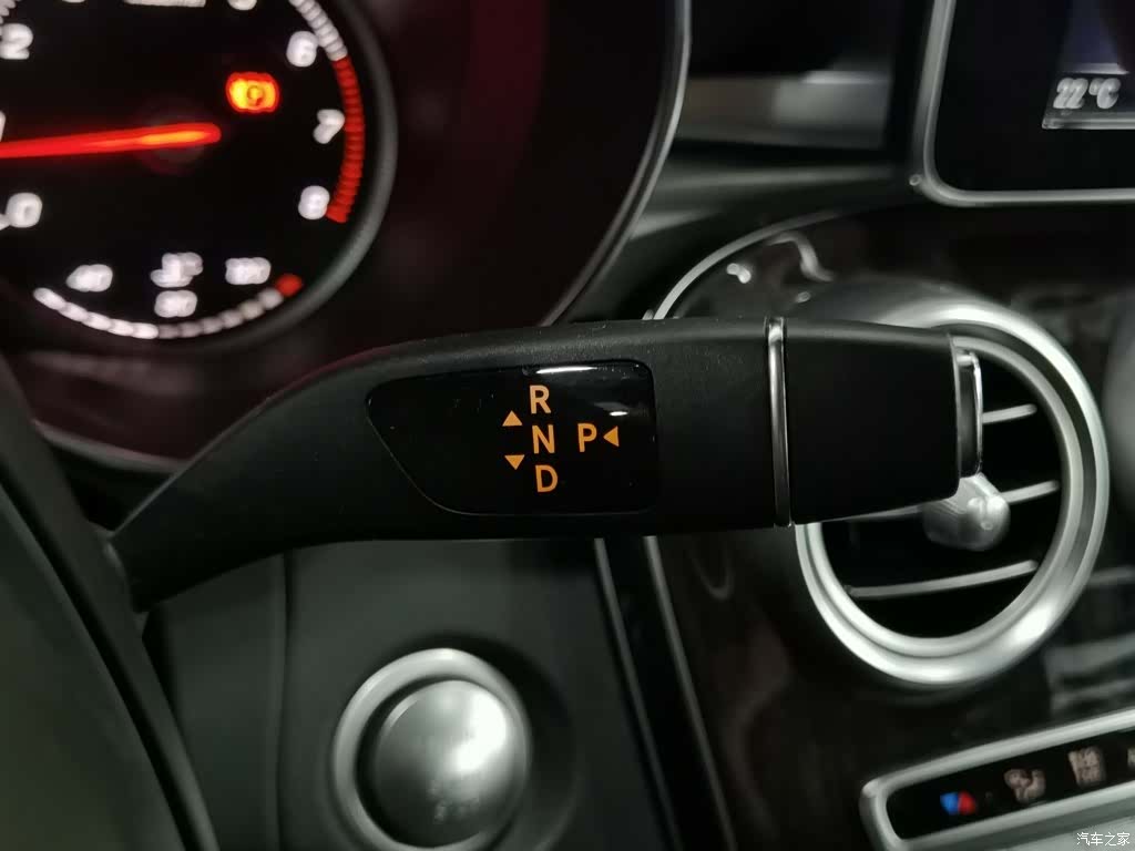 Mercedes-Benz GLC, 2017 13