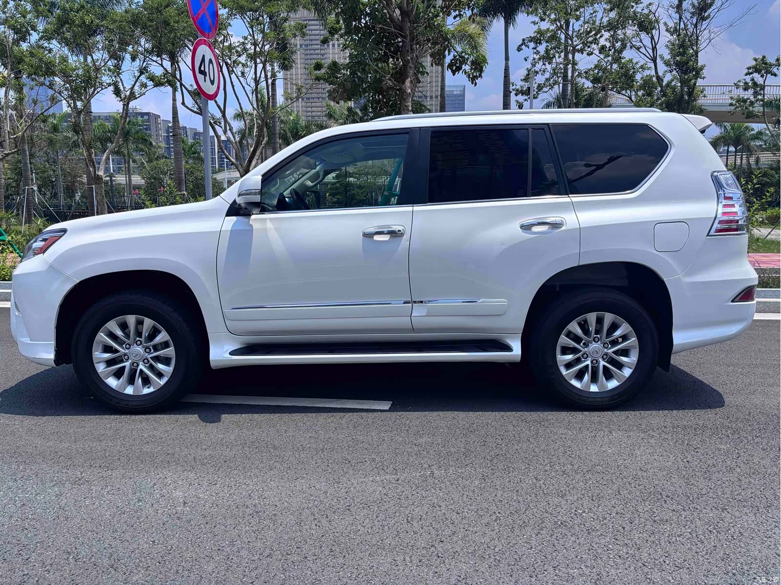 Lexus GX, 2016 4