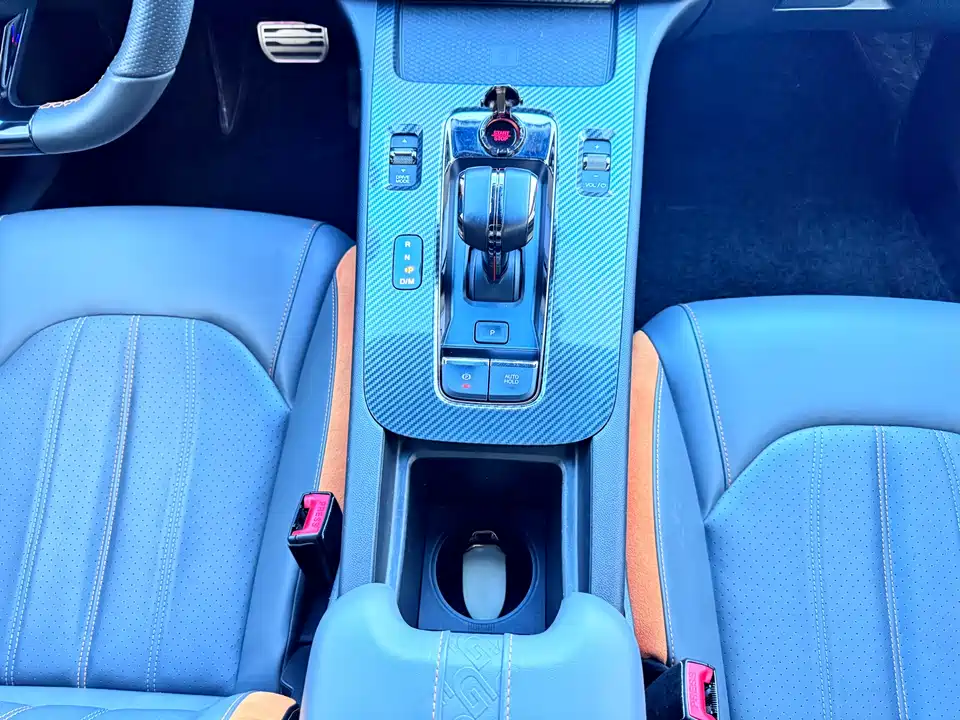 Trumpchi Shadow Leopard