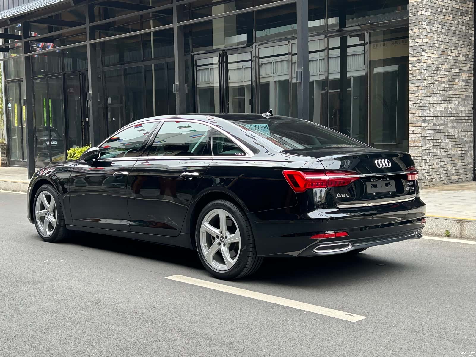 Audi A6L, 2019 9