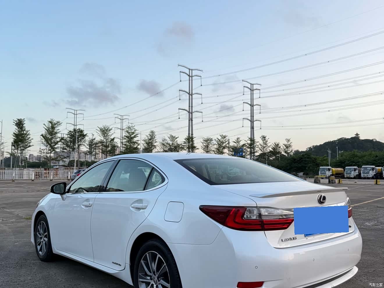 Lexus ES, 2016 9